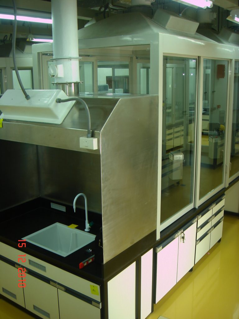turnkey - furniture & fume hood lab