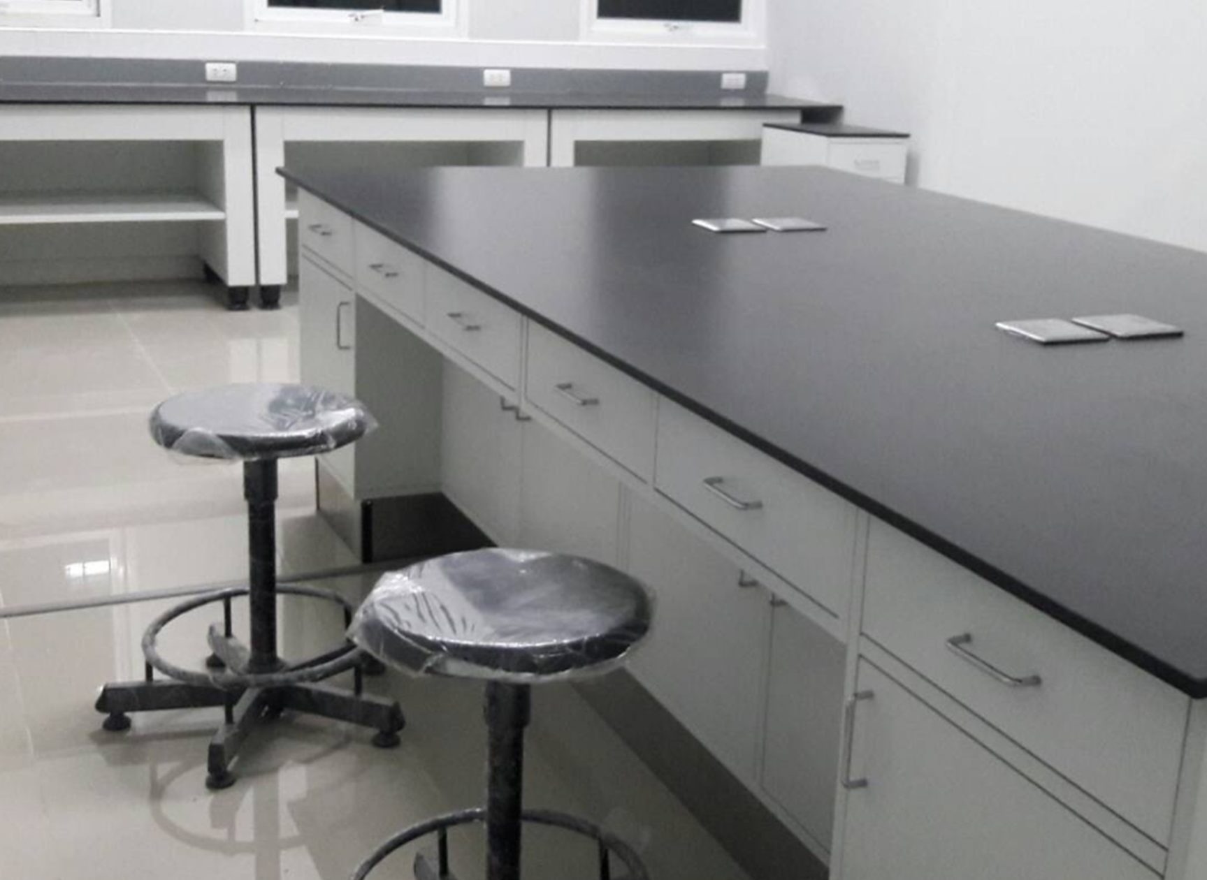 lab furniture steel